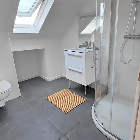 Gargantua Apartment *